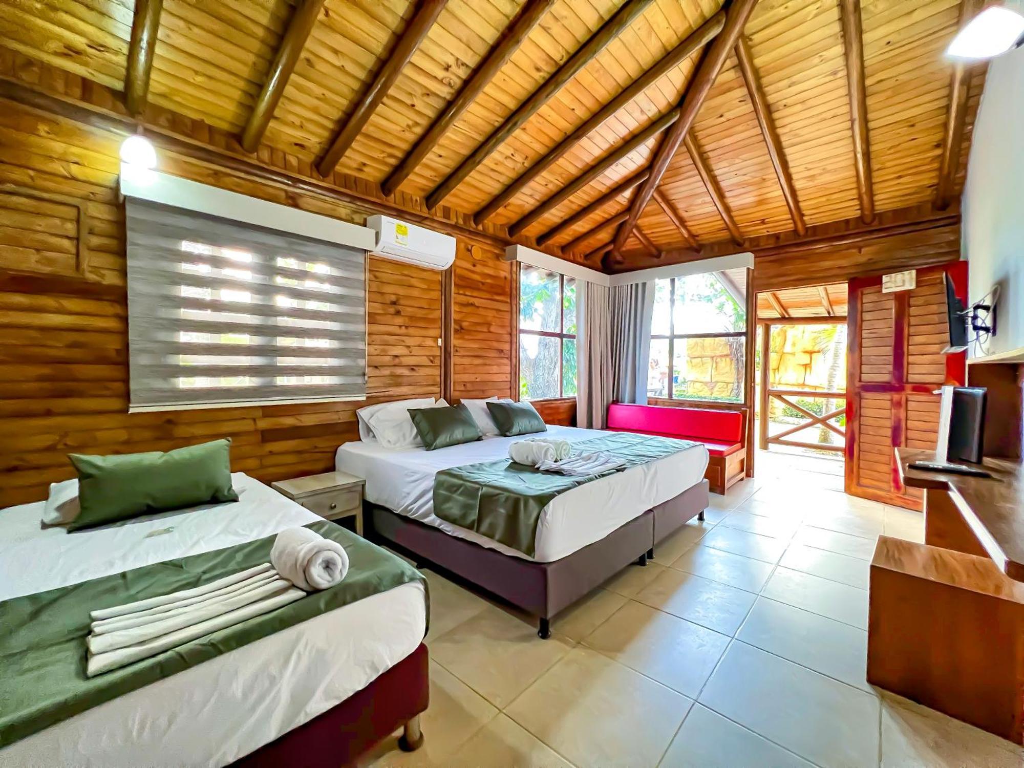 Hotel Camino Verde Tolú Екстериор снимка