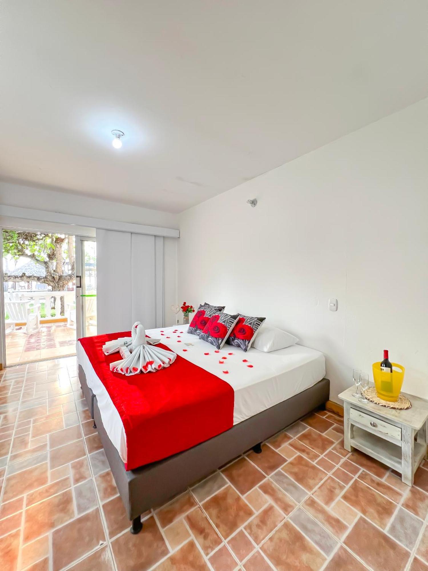 Hotel Camino Verde Tolú Екстериор снимка